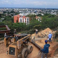 Nueva obra paisaj&iacute;stica no tendr&aacute; deslaves sobre la avenida de Los Cerros 