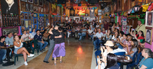 El barrio Obrero celebr&oacute; 104 a&ntilde;os con una ruta cultural y tur&iacute;stica de la salsa
