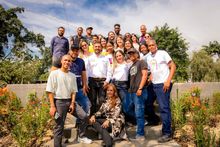 Monumento al Ferrocarril volvi&oacute; a su pedestal