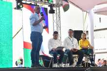 Mil j&oacute;venes biling&uuml;es, otro regalo para Cali en su cumplea&ntilde;os 487