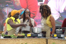 La gastronom&iacute;a, un referente de las mujeres afro del Pac&iacute;fico ante el mundo