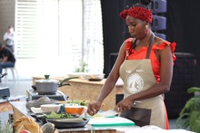 La gastronom&iacute;a, un referente de las mujeres afro del Pac&iacute;fico ante el mundo