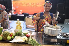 La gastronom&iacute;a, un referente de las mujeres afro del Pac&iacute;fico ante el mundo