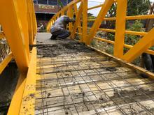 Entregan nuevo y moderno puente peatonal en la comuna 11 de Cali