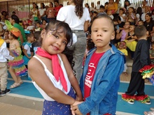 En la comuna 20, las ni&ntilde;as y los ni&ntilde;os festejaron el cumplea&ntilde;os de Cali