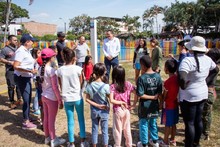 Masivo programa de nataci&oacute;n proyecta la formaci&oacute;n de m&aacute;s de 1000 ni&ntilde;os en los barrios de Cali