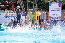 Masivo programa de nataci&oacute;n proyecta la formaci&oacute;n de m&aacute;s de 1000 ni&ntilde;os en los barrios de Cali