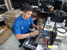 Jefry G&oacute;mez, un curioso de los computadores formado por Todas y Todos a Estudiar