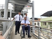 Experimentar la discapacidad permite ofrecer un mejor servicio en el transporte p&uacute;blico