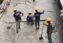 Con la fundici&oacute;n de 450 m2 de losas toma forma la nueva terraza del edificio Coltabaco