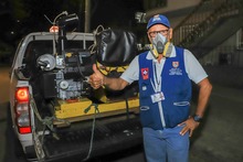 Don Gabriel, el superh&eacute;roe que le gana la batalla al Aedes Aegypti  