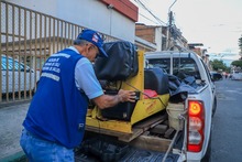 Don Gabriel, el superh&eacute;roe que le gana la batalla al Aedes Aegypti  