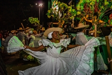 IPC danza en &lsquo;Petronio&rsquo; con su &lsquo;Mano e&rsquo; Currulao&rsquo;