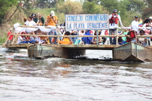 Comunidad de Playa Renaciente celebr&oacute; la tradicional balsada a la Virgen de la Asunci&oacute;n