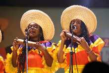 Las tradiciones culturales se preservan en La Casa 