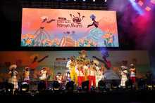 Cale&ntilde;os y turistas se gozaron la primera descarga musical en el &lsquo;Petronio &Aacute;lvarez&rsquo;