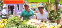 Los Mercados Campesinos, a tono con la marimba, el cununo y el guas&aacute; 
