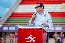 Inaugurado oficialmente el Torneo Internacional de Nataci&oacute;n Delf&iacute;n de Oro