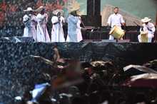 A ritmo de chirim&iacute;a, marimba y ritmos internacionales, avanza el Petronio