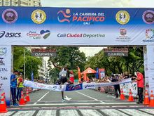 Atletas africanos volvieron a triunfar y bajaron los tiempos en la II Carrera del Pac&iacute;fico   