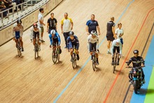 Italia sum&oacute; su primer oro en el Mundial Junior de Pista con sangre vallecaucana y Colombia gan&oacute; plata en el Keirin masculino