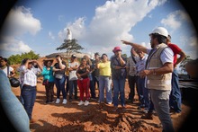 L&iacute;deres de corregimientos de Cali recorrieron el Proyecto Integral Cristo Rey