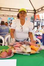La Sant&iacute;sima Trinidad &lsquo;bendijo&rsquo; a emprendedores de la Comuna 9 