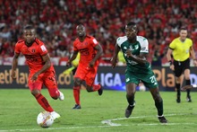 Am&eacute;rica gole&oacute; a Deportivo Cali en el Pascual y se meti&oacute; parcialmente entre los ocho de la Liga Betplay 