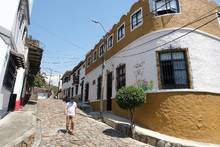 Una bala le da&ntilde;&oacute; la cabeza hace 50 a&ntilde;os. Y a pesar de eso, vive feliz