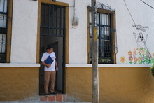 Una bala le da&ntilde;&oacute; la cabeza hace 50 a&ntilde;os. Y a pesar de eso, vive feliz