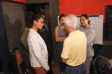 Diez cantantes solistas compiten por ser ganadores de La Voz de Los Cristales 