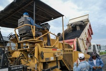 Avanza la pavimentaci&oacute;n de la ampliaci&oacute;n de la carrera 80