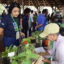 J&oacute;venes de &lsquo;Cali Incluyente&rsquo; dejan huella en el &lsquo;Tercer Encuentro Distrital de Huertas&rsquo;