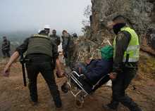 Operativo conjunto entre Alcald&iacute;a y Polic&iacute;a recupera &aacute;rea protegida del Cerro de la Antena en Cali