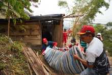 Operativo conjunto entre Alcald&iacute;a y Polic&iacute;a recupera &aacute;rea protegida del Cerro de la Antena en Cali