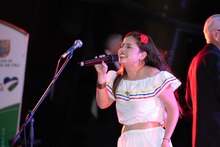 Un vozarr&oacute;n rompi&oacute; Los Cristales