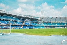 La gramilla y camerinos del Pascual Guerrero en mantenimiento para la Conmebol Libertadores Femenina 2023