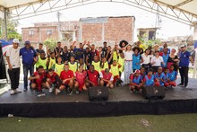 #Hechos de coraz&oacute;n lleg&oacute; a la Comuna 15 con verbena popular por la paz 