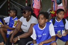 Tocando el cielo con los pies: ni&ntilde;os de la comuna 15 visitan el estadio Pascual Guerrero