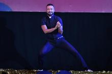 El sacerdote V&iacute;ctor Gaviria Molina quiere ser el patrono de los bailarines