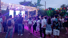 Cale&ntilde;os bailaron sobre las aguas del r&iacute;o Pance