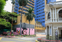 Festival Graficalia, Colores de Vida pint&oacute; la Avenida 6ta de Cali con su Mural Gozate la sexta, &iexcl;v&eacute;!