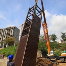 La Plazoleta de Los Estudiantes ya tiene su obelisco 