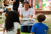 En la Feria del Libro, el buque que llegar&aacute; a Parque Pac&iacute;fico inspira a los ni&ntilde;os