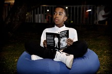 Un ni&ntilde;o se tom&oacute; &lsquo;la &uacute;ltima Coca Cola del desierto&rsquo; en la Feria del Libro