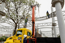 Avanza la estructura que se levanta en el tramo 3 para albergar las cocinas tradicionales que funcionar&aacute;n en el parque. 