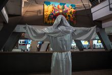 Inundada de Cristos, as&iacute; amaneci&oacute; Cali