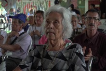 Se fortalece el v&iacute;nculo generacional entre j&oacute;venes y adultos mayores del Hospital Geri&aacute;trico San Miguel