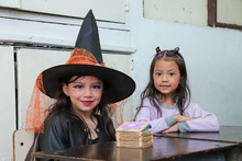 Pedagog&iacute;a, dulces y alegr&iacute;a protagonizaron las jornadas del 31 de octubre