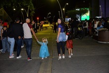 Acompa&ntilde;amiento de las autoridades durante jornada del Halloween en zonas tradicionales de celebraci&oacute;n